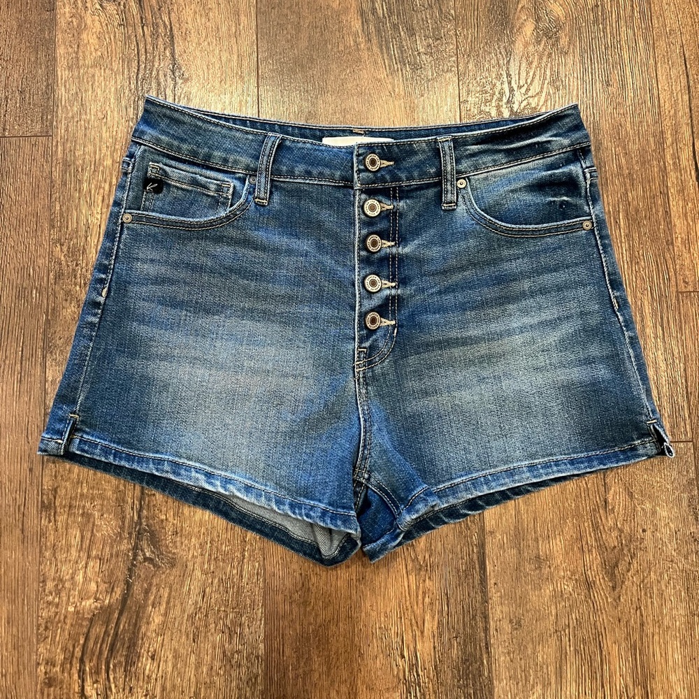 KanCan High Rise Short